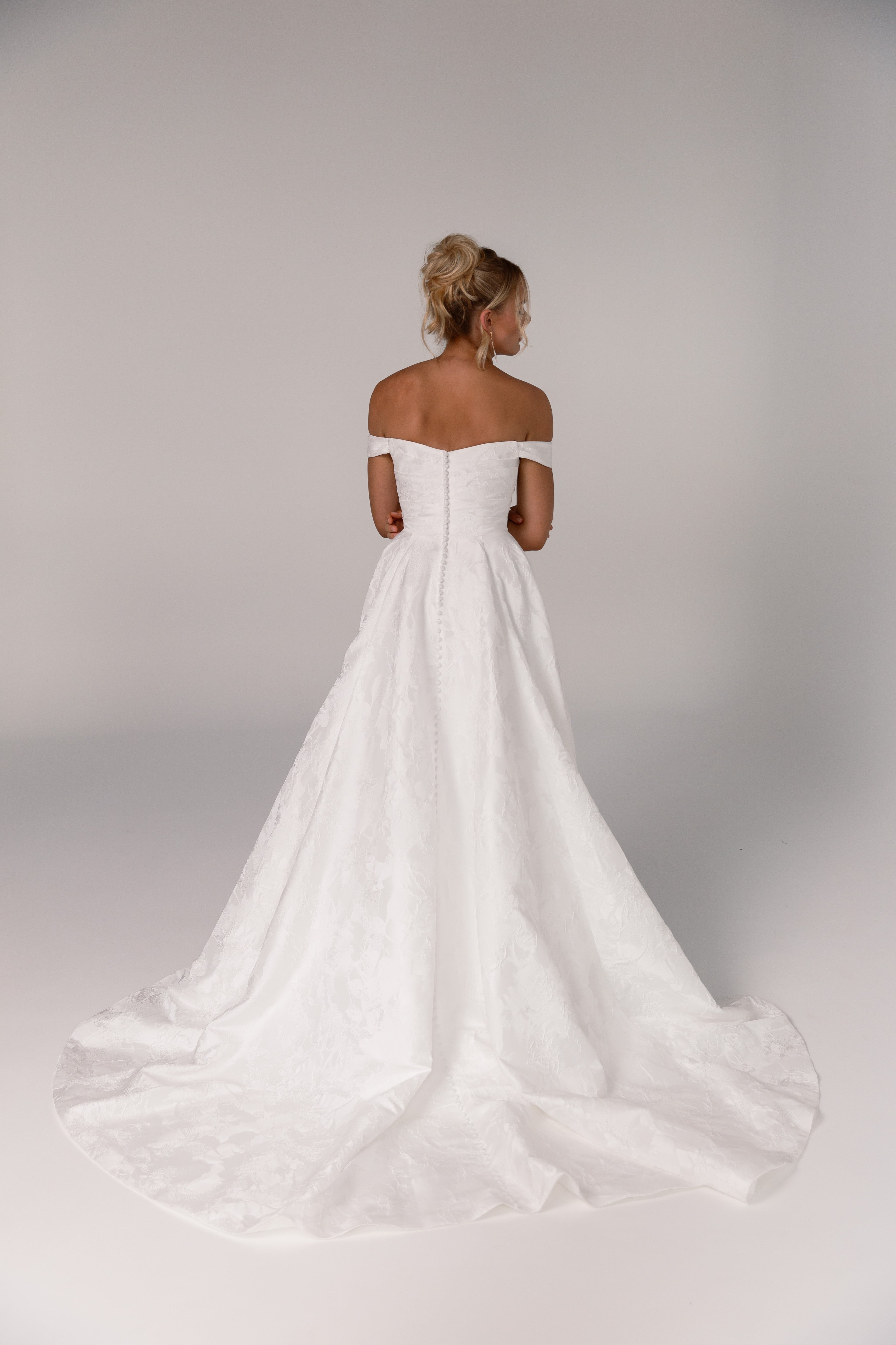 Eva TC25141 Wedding Dress