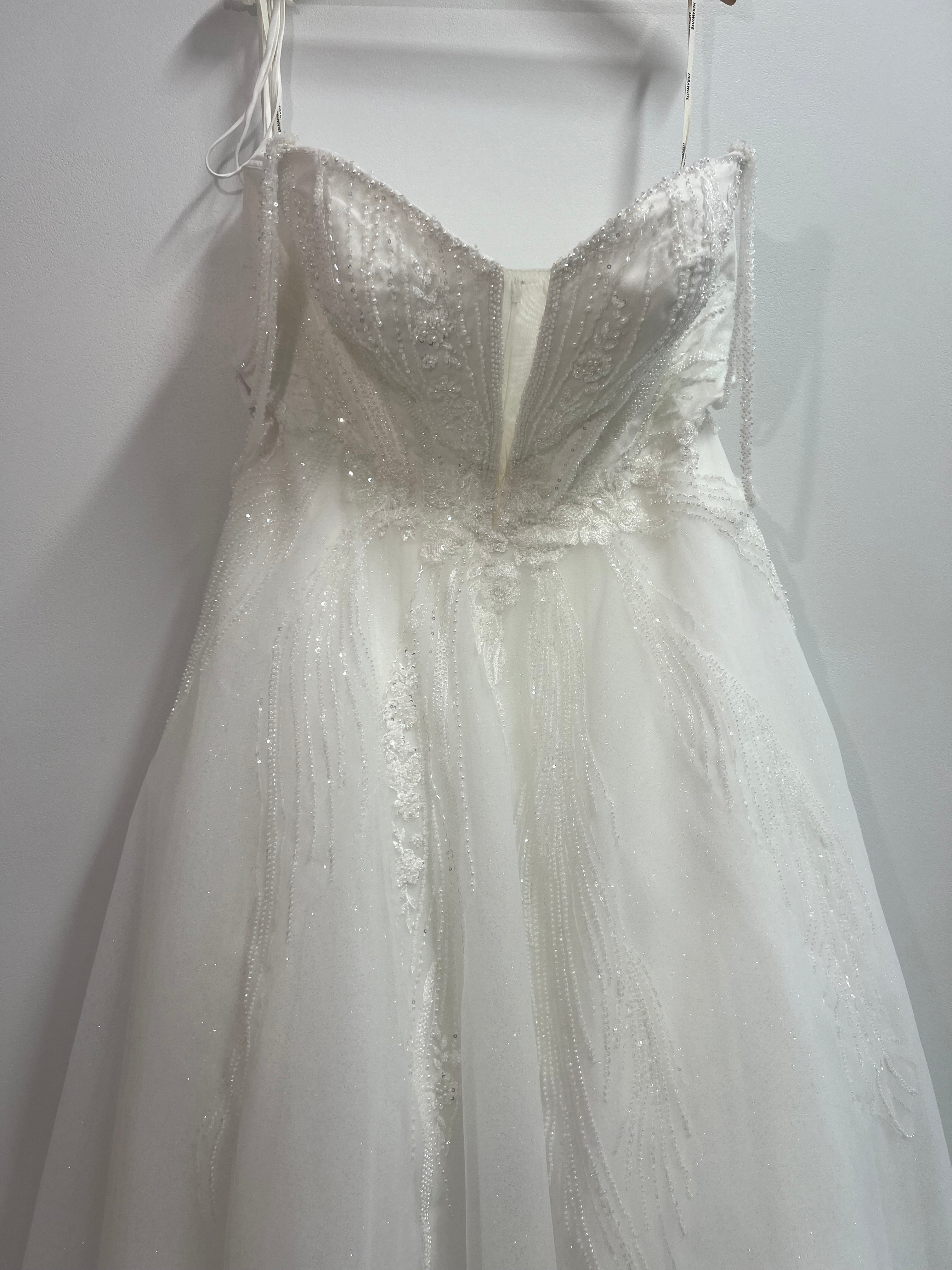 Krystal Wedding Dress (Curve Collection)