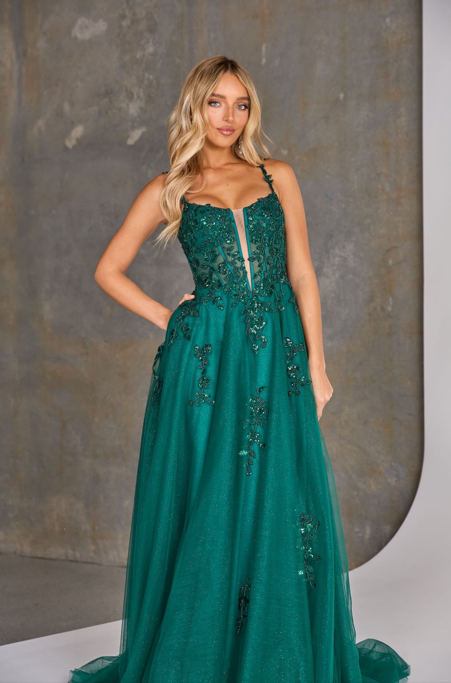 Dauphine PO2573 Formal Dress