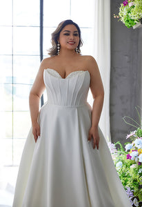 Belle Wedding Dress (Curve Collection)