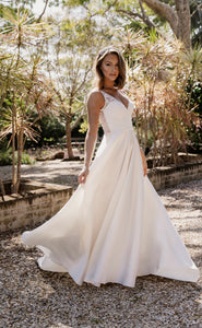 Estelle by Tania Olsen Vintage White Wedding Dress