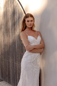 Noa MB2526 Wedding Dress