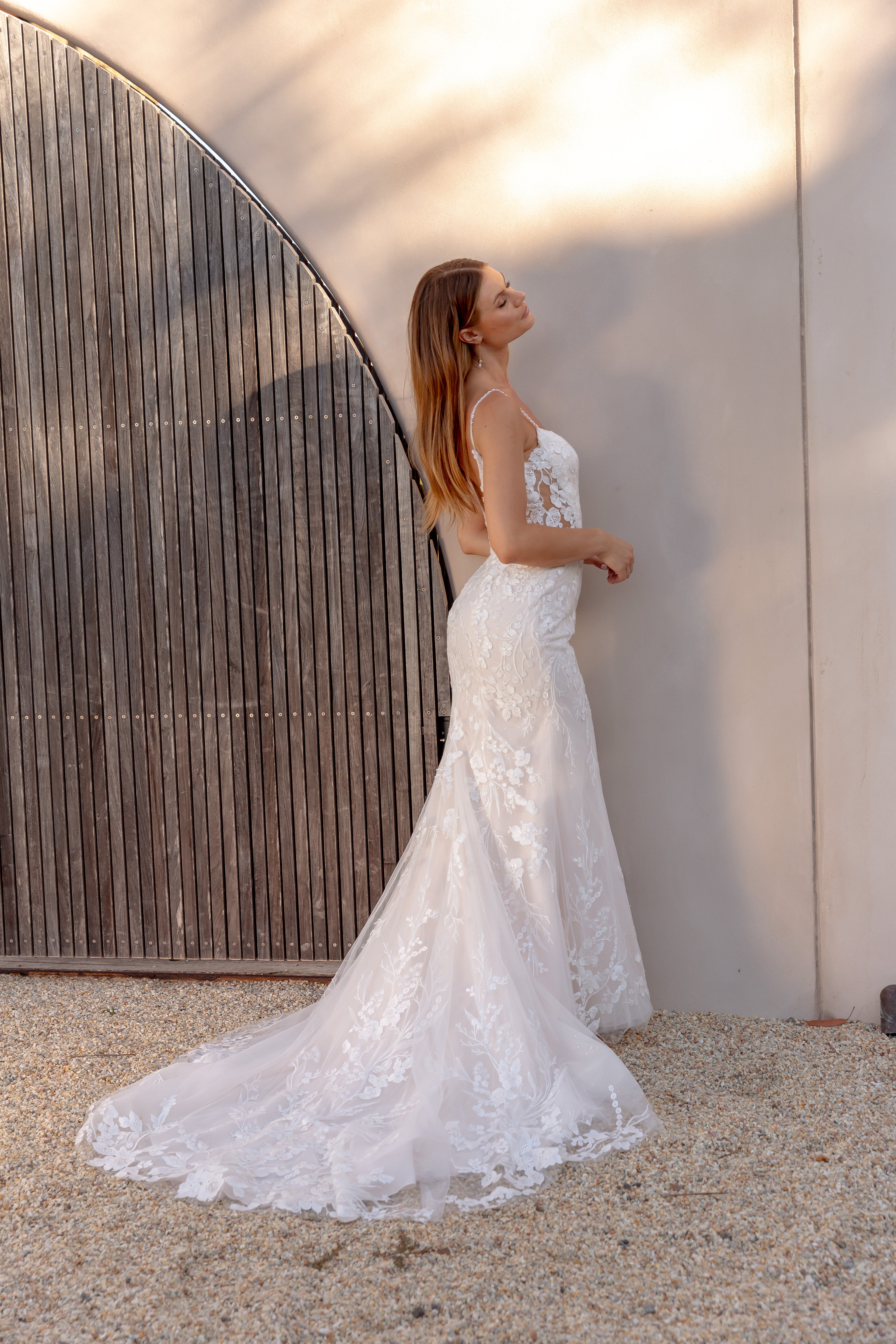 Noa MB2526 Wedding Dress