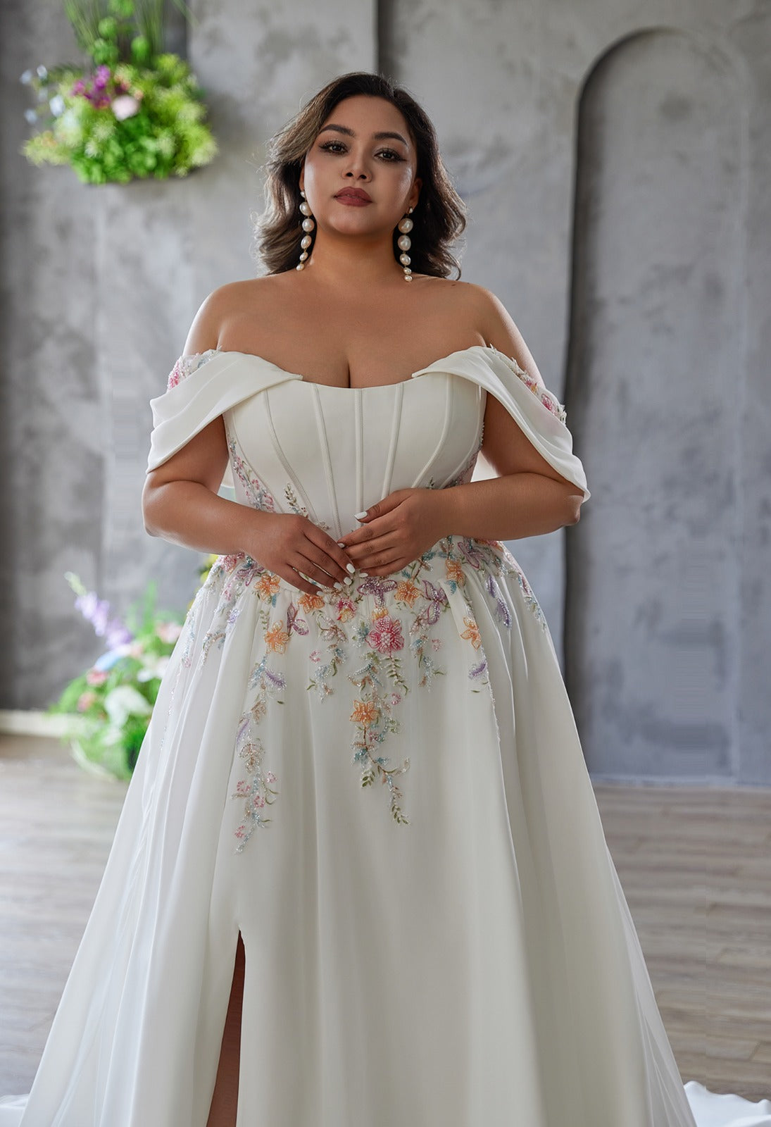 Eden Wedding Dress (Curve Collection)