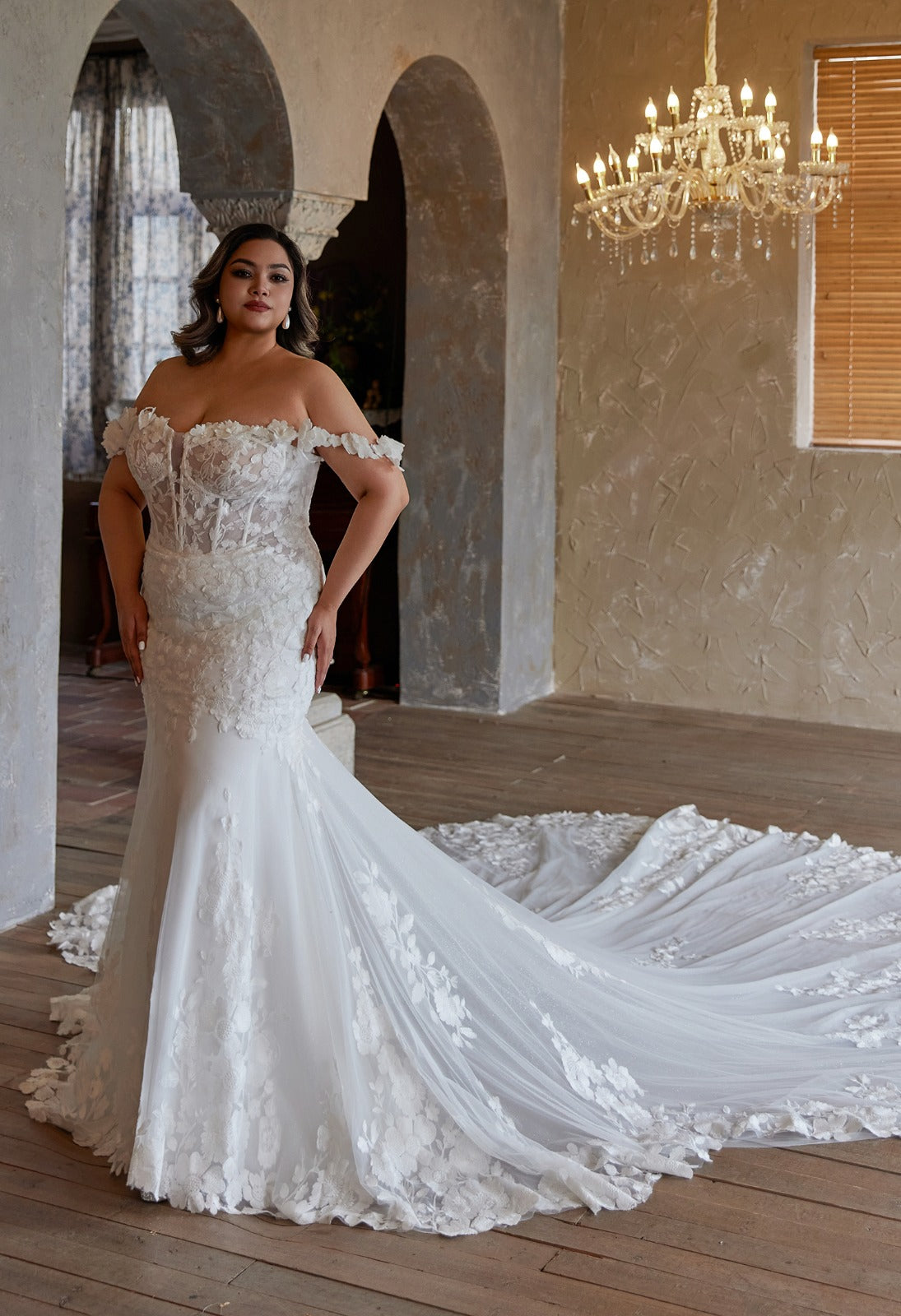 Kimba Wedding Dress (Curve Collection)