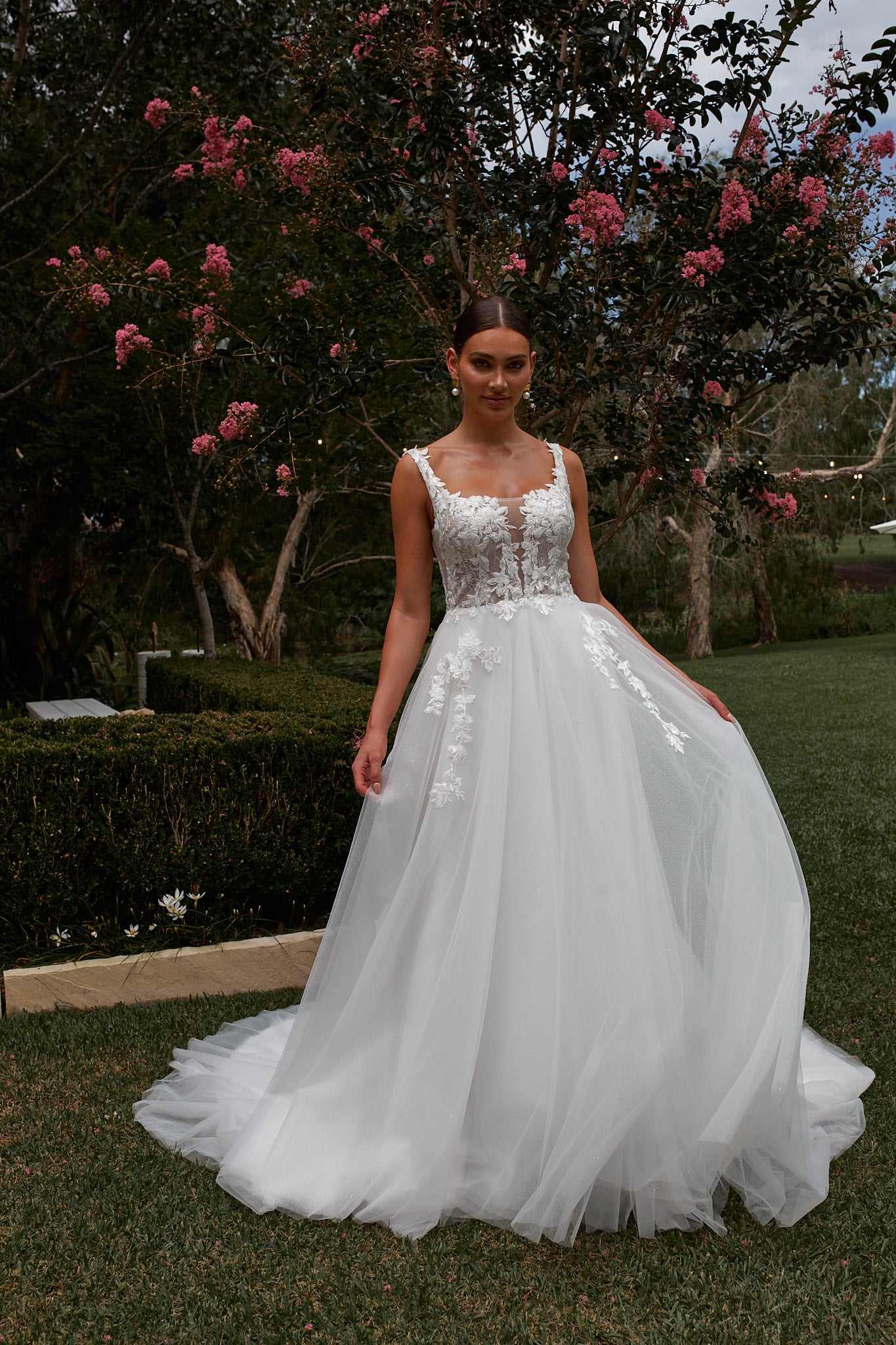 Thistle TC24118 Wedding Dress