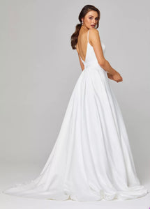 Aurora vintage white wedding dress