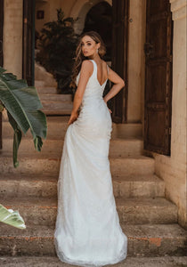 Beirut Vintage White Wedding Gown