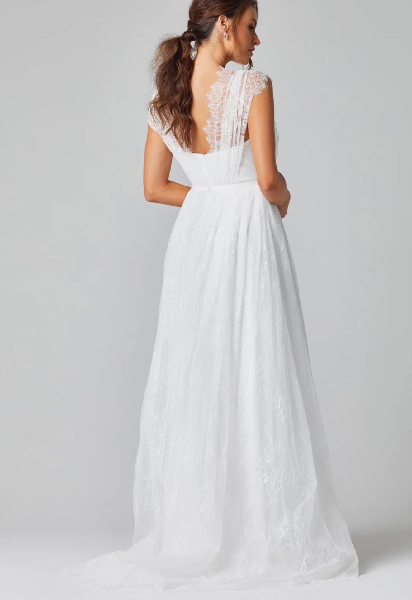 Melody vintage white wedding dress