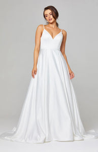 Aurora vintage white wedding dress
